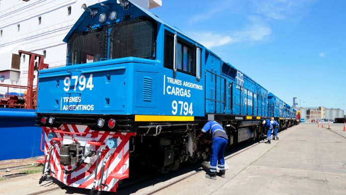 El Gobierno se reunirá hoy con inversores mexicanos que están interesados en comprar los trenes argentinos
