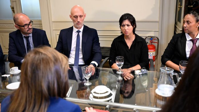 Baja en la edad de imputabilidad: Patricia Bullrich se reunió con la madre de Jeremías Monzón en el Senado