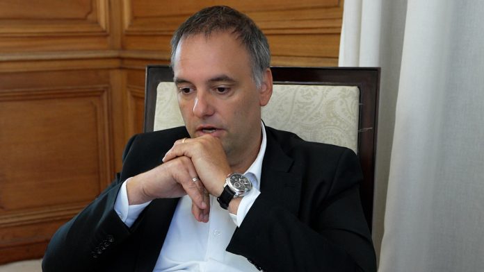 El Gobierno habilitó un mencanismo para denunciar las tasas municipales en medio del conflicto con los intendentes