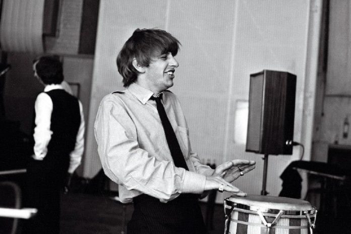 En cuántas canciones de The Beatles cantó Ringo Starr