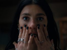 Algo terrible está a punto de suceder llegó a Netflix: La serie imperdible para fans del terror