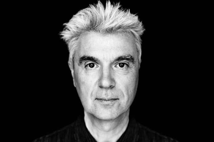 David Byrne y el año en el que el rock and roll perdió su inocencia: «Se arruinó por completo»
