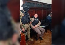 El capo narco y el fiscal al que habría planificado matar estuvieron frente a frente en un juicio cargado de tensión