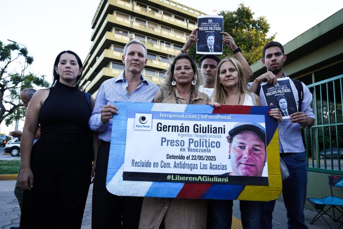 La familia del argentino Germán Giuliani pidió que la embajadora de EEUU en Venezuela interceda por su liberación