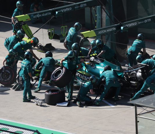 La preocupante imagen de Fernando Alonso por la falla del Aston Martin durante el GP de China: “No sentía las manos y los pies”