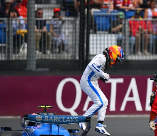 Por qué los pilotos tienen que saltar de los autos cuando se detienen por una falla eléctrica en la Fórmula 1