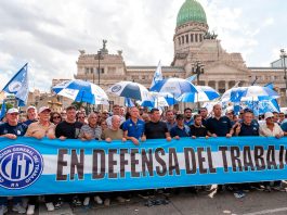 Tras una presentación de la CGT, la Justicia suspendió la aplicación de varios artículos de la reforma laboral