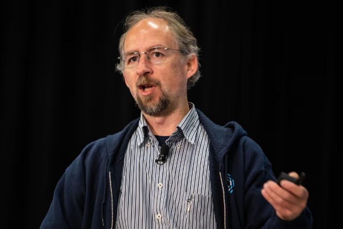 El New York Times dice haber identificado al verdadero Satoshi Nakamoto, el creador de bitcoin; él lo niega