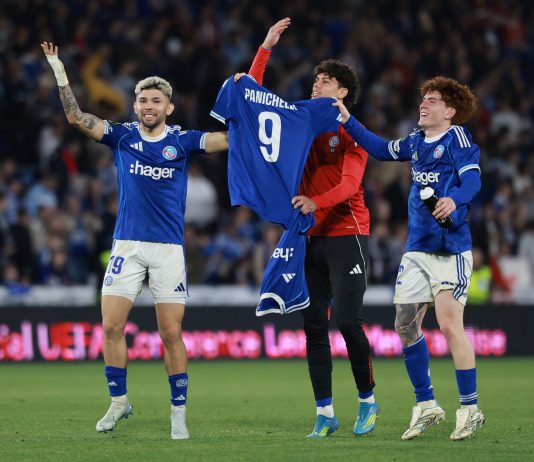 La especial dedicatoria de Barco a Panichelli tras la clasificación de Racing de Estrasburgo en la Conference League