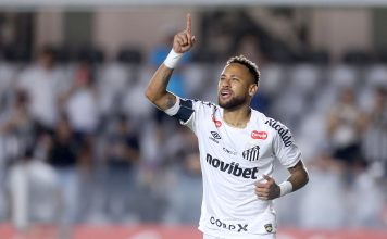 La tensa discusión entre Neymar y un fanático del Santos tras el empate en la Copa Sudamericana: “Deberías entrenar más”