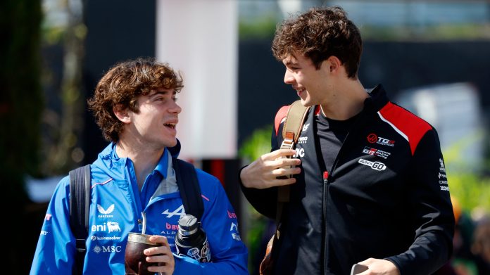 Oliver Bearman sorprendió al criticar a Colapinto por su brutal accidente en Japón: “Fue inaceptable”