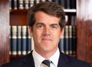 Renunció uno de los veedores en la AFA y el Gobierno deberá redefinir el control sobre los balances del fútbol