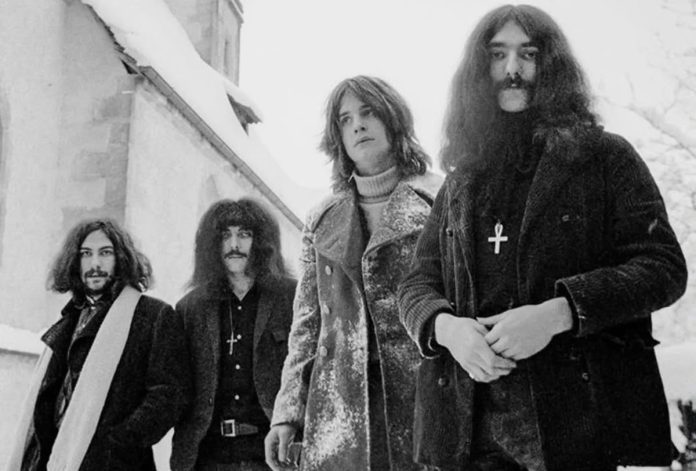 5 canciones inspiradas en hechos paranormales