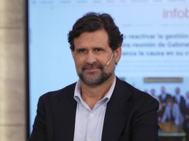 Antonio Sola: “La política de personajes está agotada, lo genuino va a lograr la revolución”