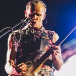 Flea elige su canción favorita de los Red Hot Chili Peppers