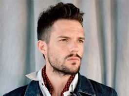 La canción que cambió la vida de Brandon Flowers: «Me bautizaron con este tema»