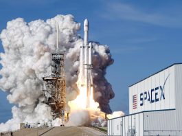Cómo hizo su fortuna Elon Musk, el hombre que podría convertirse en el primer billonario de la historia