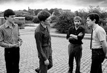 Joy Division lanzará un box set con 16 discos en vivo