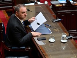 Maximiliano Abad habló sobre la situación de Manuel Adorni: “Hay unanimidad en que no debe seguir en el Gobierno”