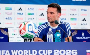 Scaloni y Enzo Fernández hablan en conferencia de prensa antes del partido ante Austria con el pase a 16avos del Mundial en juego
