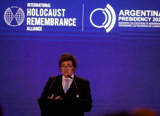 Tras asumir la presidencia pro tempore de la IHRA, Javier Milei participó del plenario sobre el antisemitismo