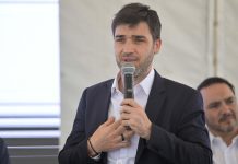 Chubut y el ENACOM firmaron un acuerdo para instalar el segundo cable submarino de fibra óptica del país