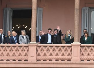 En el Gobierno creen que la interna se aplacó y Milei activa gestos de balance entre las tribus libertarias