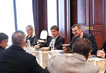 Kicillof desembolsó más de $14.000 millones a municipios y le hizo un reclamo a Diego Santilli