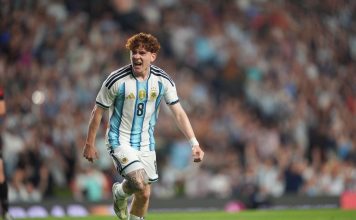 Los lujos del Colo Barco en un partido informal en Pilar: caño, gol y un look que fue muy celebrado en las redes