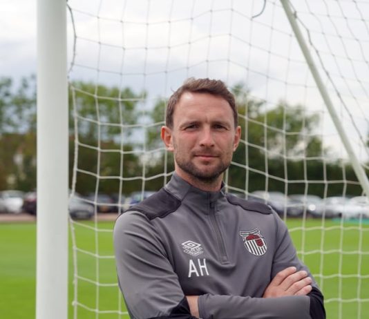 Conmoción en Inglaterra por la “muerte súbita” del hijo de una leyenda del Manchester United a los 38 años