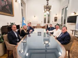 El mapa libertario en la provincia: optimismo en cuatro secciones, dos enigmas y el desafío de achicar la diferencia con el peronismo