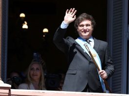 Javier Milei confirmó que ya eligió a su compañero de fórmula con el que buscará la reelección, aunque aún no revelará el nombre