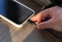 Cómo cargar el celular: los tres errores que debés evitar para no dañar la batería