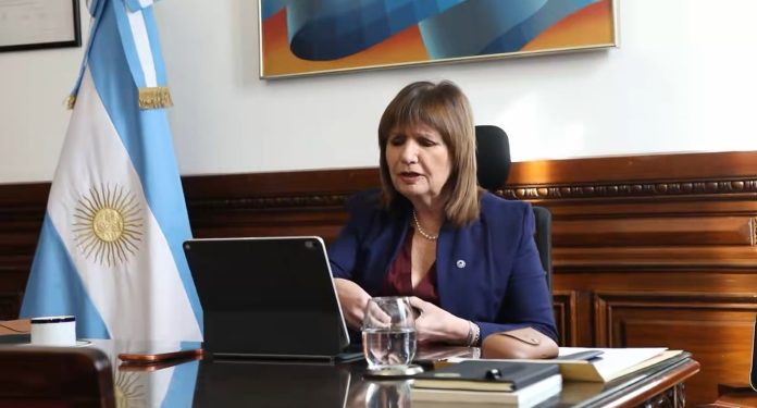 El Gobierno enfrenta un conflicto involuntario con Patricia Bullrich: reclamos y esfuerzos para que no escale la tensión