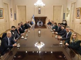 Javier Milei reúne al Gabinete antes de enviar el proyecto sobre Malvinas al Congreso: la posible reunión con Trump