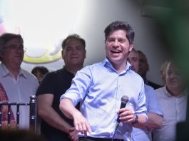 Kicillof recorrió Misiones con traje de candidato para el 2027: “Cuento con ustedes, cuenten conmigo”, afirmó