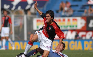 Fue figura del fútbol argentino, convirtió dos goles en la Selección de Maradona y hoy se dedica a la venta de ropa deportiva