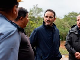 Juan Pablo Valdés recorrió las zonas inundadas en Corrientes y reunió al Comando Operativo de Emergencias