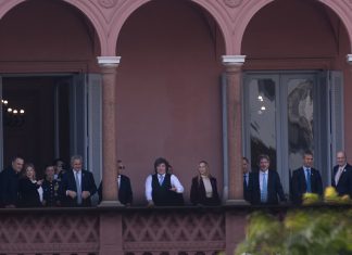 La «competencia destructiva» que acecha a la mesa política y la advertencia de Milei por el 2027