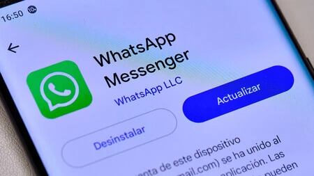 La estafa de WhatsApp que vacía tu cuenta con solo tocar un botón: cómo protegerte